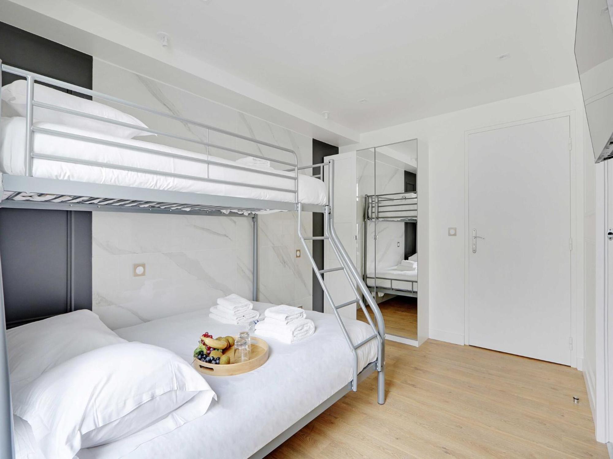 Charming - 3p - Republique Appartement *