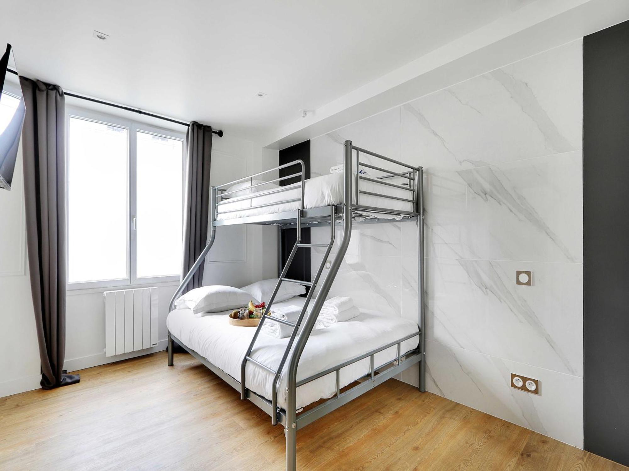 Charming - 3p - Republique Appartement *